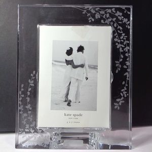 Kate Spade Full Lead Crystal Frame ~ Gardner Street ~ 5x7